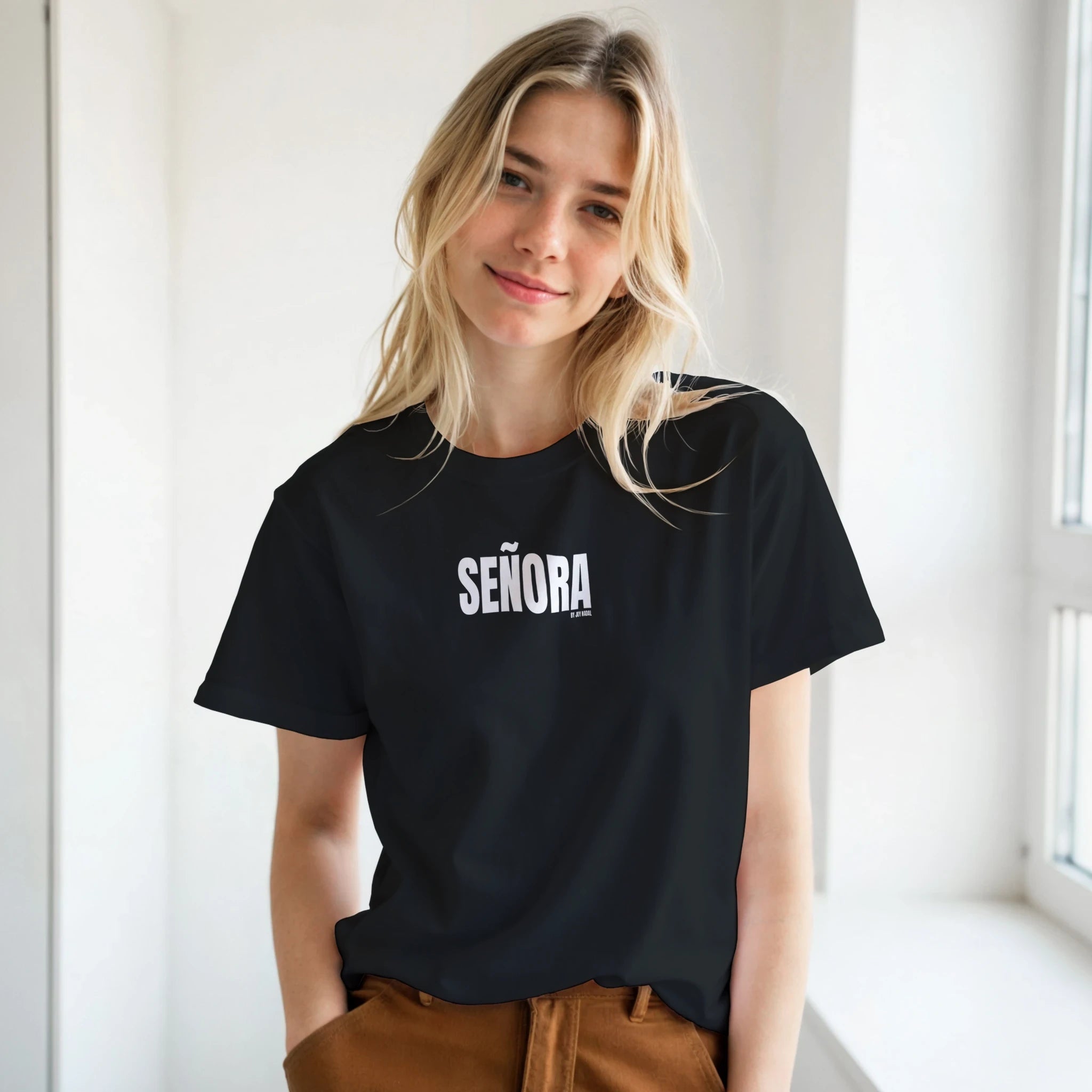 Señora camiseta negra