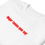 camiseta  blanca mtqs letras rojas